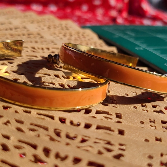 Vintage Jewelry - Hoop Earrings